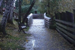 DivHitPress_FortLangley_MarinaPark_Pathway